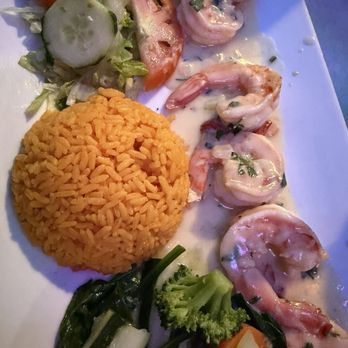 Ruben's Mexican Cafe - Camarones al Ajillo - Mexican Near Me - Peekskill, New York