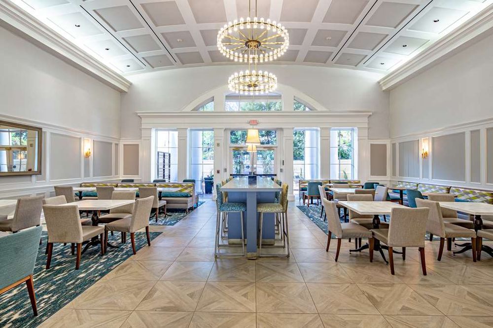 Hampton Inn & Suites Charlotte/SouthPark at Phillips Place