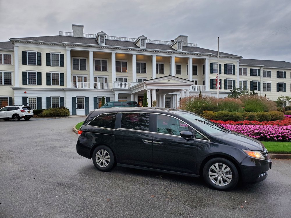 ROSLYN TAXI AND AIRPORT SERVICE Updated October 2024 15 Photos