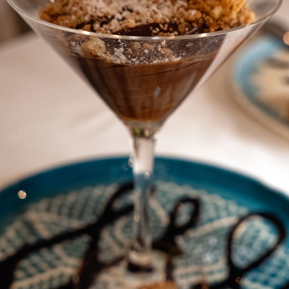 Lisboa à Noite - Sea Salt Chocolate Caramel Ice Cream - Wine Bars Near Me - Lisbon, 11 Lisboa à Noite - Sea Salt Chocolate Caramel Ice Cream - Wine Bars Near Me - Lisbon, 11