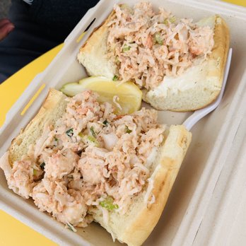 Splash Cafe - Lobster roll - American Near Me - Pismo Beach, California