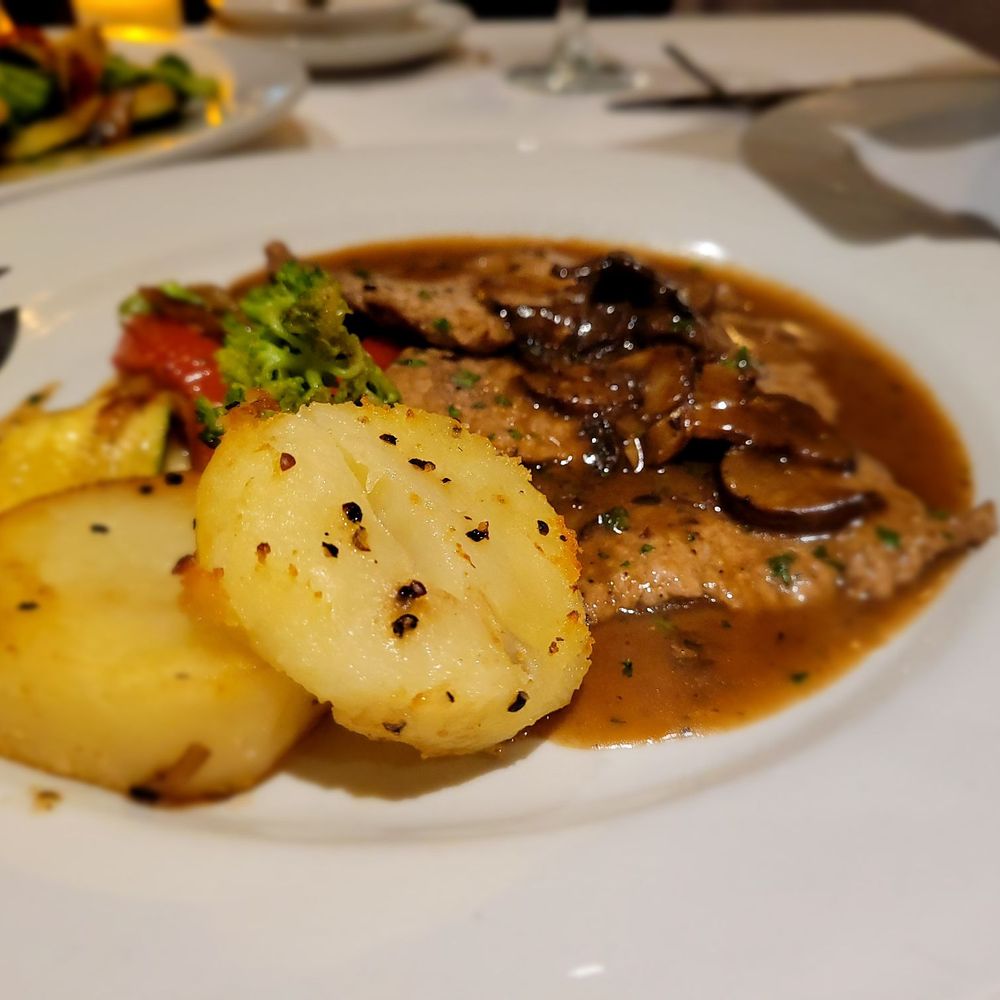 Baci Restaurant - Veal mushroom marsala - Italian Near Me - Burnaby, British Columbia Baci Restaurant - Veal mushroom marsala - Italian Near Me - Burnaby, British Columbia
