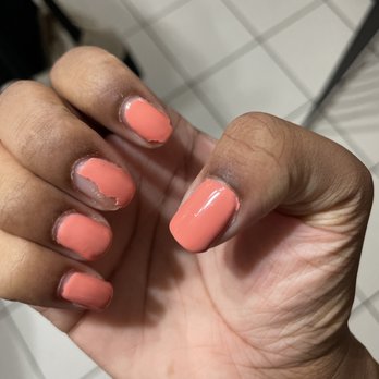 Lux Nails Bar - because the polish started to lift and get caught, I had to peel it off. Middle finger is lifting - Nail Salons Near Me - San Antonio, Texas Lux Nails Bar - because the polish started to lift and get caught, I had to peel it off. Middle finger is lifting - Nail Salons Near Me - San Antonio, Texas