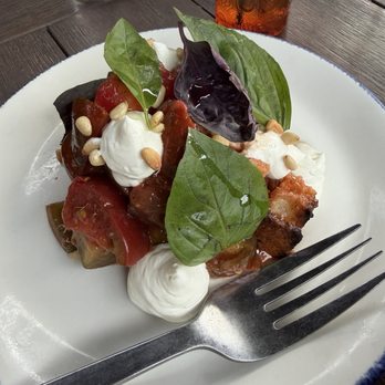 The Lark - Tomato salad $24 (9/26/26) - New American Near Me - Santa Barbara, California The Lark - Tomato salad $24 (9/26/26) - New American Near Me - Santa Barbara, California