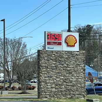 Shell - Todays price - Saturday March 5 - Gas Stations Near Me - Vestavia Hills, Alabama Shell - Todays price - Saturday March 5 - Gas Stations Near Me - Vestavia Hills, Alabama