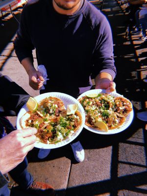 Tacos El Cacheton by null