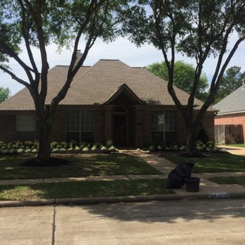 Arbor Tree Tex - Canopeis raised to homeowners association requirements - Tree Services Near Me Arbor Tree Tex - Canopeis raised to homeowners association requirements - Tree Services Near Me