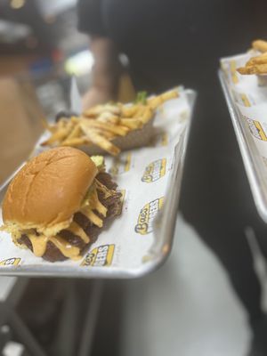 Bae's Burgers by null