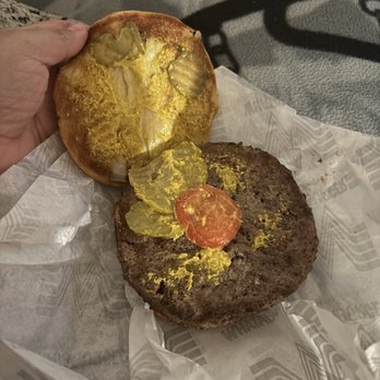 Whataburger - Don't ask for easy lettuce you'll only get 2 pieces and hardly any tomatoes and no onion even though I asked - Burgers Near Me - Universal City, Texas Whataburger - Don't ask for easy lettuce you'll only get 2 pieces and hardly any tomatoes and no onion even though I asked - Burgers Near Me - Universal City, Texas