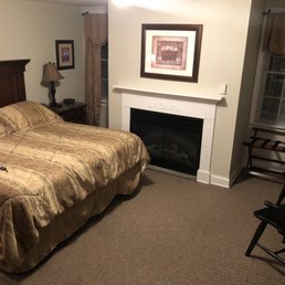 King room w/awesome jetted tub. Room 55.