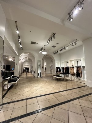 Banana Republic Factory Store by null