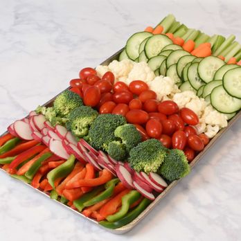 Weis Markets - a tray full of vegetables - Grocery Near Me - Mechanicsburg, Pennsylvania Weis Markets - a tray full of vegetables - Grocery Near Me - Mechanicsburg, Pennsylvania