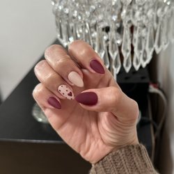 GelX by Jimmy, pedi by Lisa and nail design by Helen. Nailz is everyone time!