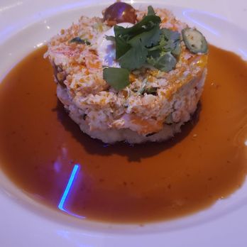 Yard House - California roll - New American Near Me - Bakersfield, California