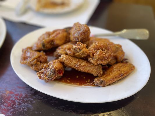 San Tung by null San Tung by null