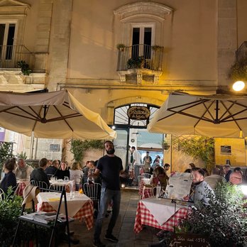 La Bettola - Italian Near Me - Ragusa, RG