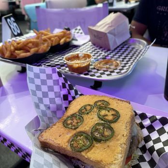 Frisco's Carhops - American Near Me - Whittier, California