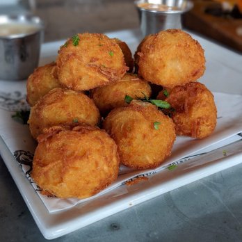 Firestone Walker - Paso Robles - Tater tots - Breweries Near Me - Paso Robles, California Firestone Walker - Paso Robles - Tater tots - Breweries Near Me - Paso Robles, California