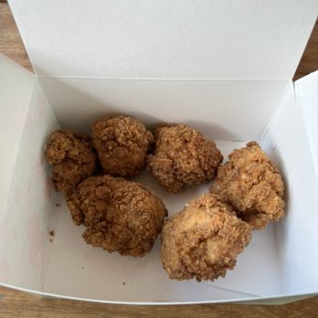 Bossy Beulah's Ballantyne - Nuggets - Sandwiches Near Me - Charlotte, North Carolina