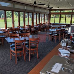 Whitefish Lake Golf Club - Dining sunroom