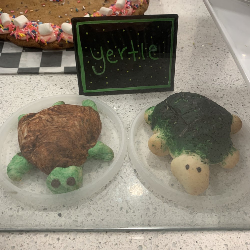 Cinnaholic - Bakeries Near Me - Virginia Beach, Virginia
