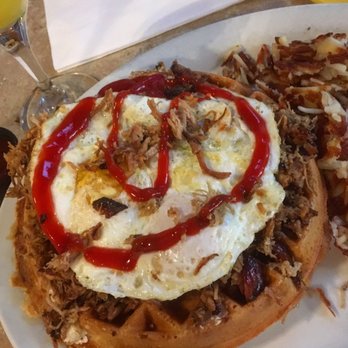 Cali BBQ - West coast waffle is amazing eggs over easy with pulled pork side of crispy hash browns and mimosa. server Kelly - Barbeque Near Me - Spring Valley, California