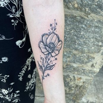 Divination Tattoo West - Tattoo by Katie - Tattoo Near Me - Asheville, North Carolina Divination Tattoo West - Tattoo by Katie - Tattoo Near Me - Asheville, North Carolina