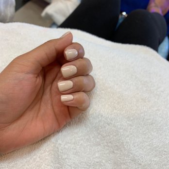 Luxe 9 Nails and Spa - She did such a good job with the cuticle cut. This picture is before my massage. - Nail Salons Near Me - Corona, California