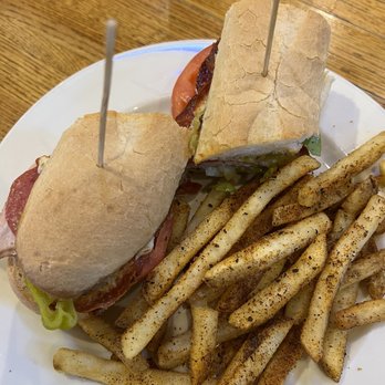 Old Chicago Pizza + Taproom - Italian Melt - Pizza Near Me - OLATHE, Kansas