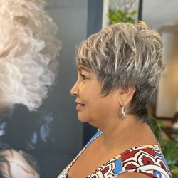Michelle Taylor Salon - Short sassy hair