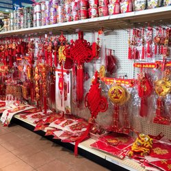 Tone Tai Supermarket - Chinese New Year decorations