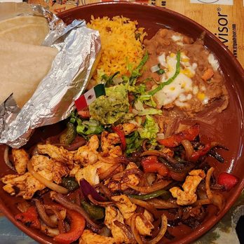 Fiesta Mexicana - Carnita Pollo - Mexican Near Me - Avondale, Arizona