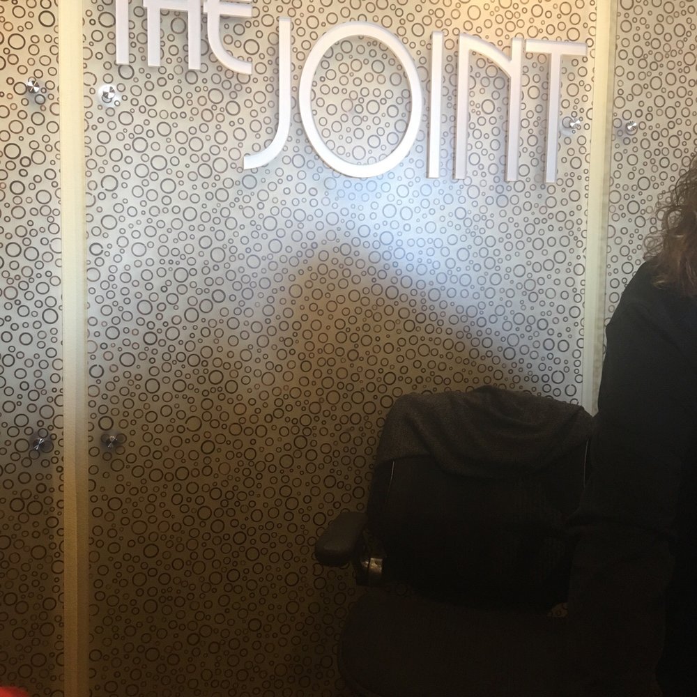 The Joint Chiropractic - The lobby - Chiropractors Near Me - Redlands, California The Joint Chiropractic - The lobby - Chiropractors Near Me - Redlands, California