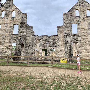 Ha-Ha-Tonka State Park - Castle - Parks Near Me - Camdenton, Missouri Ha-Ha-Tonka State Park - Castle - Parks Near Me - Camdenton, Missouri