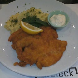 zweieck - Hühnerschnitzel mit Cornflakespanier