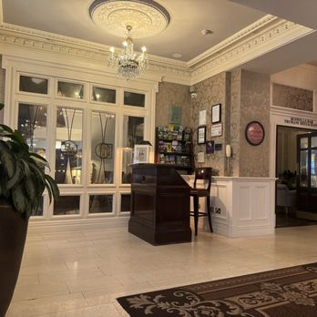 Buswells Hotel - Hotels Near Me - Dublin 2, D