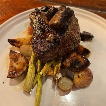 The Exchange Pub + Kitchen - Sakura Farms Wagyu Sirloin - Gastropubs Near Me - New Albany, Indiana