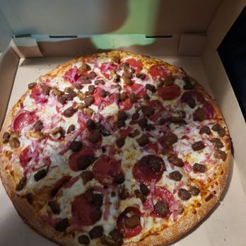 Hungry Howie's Pizza - Pizza Near Me - Calexico, California