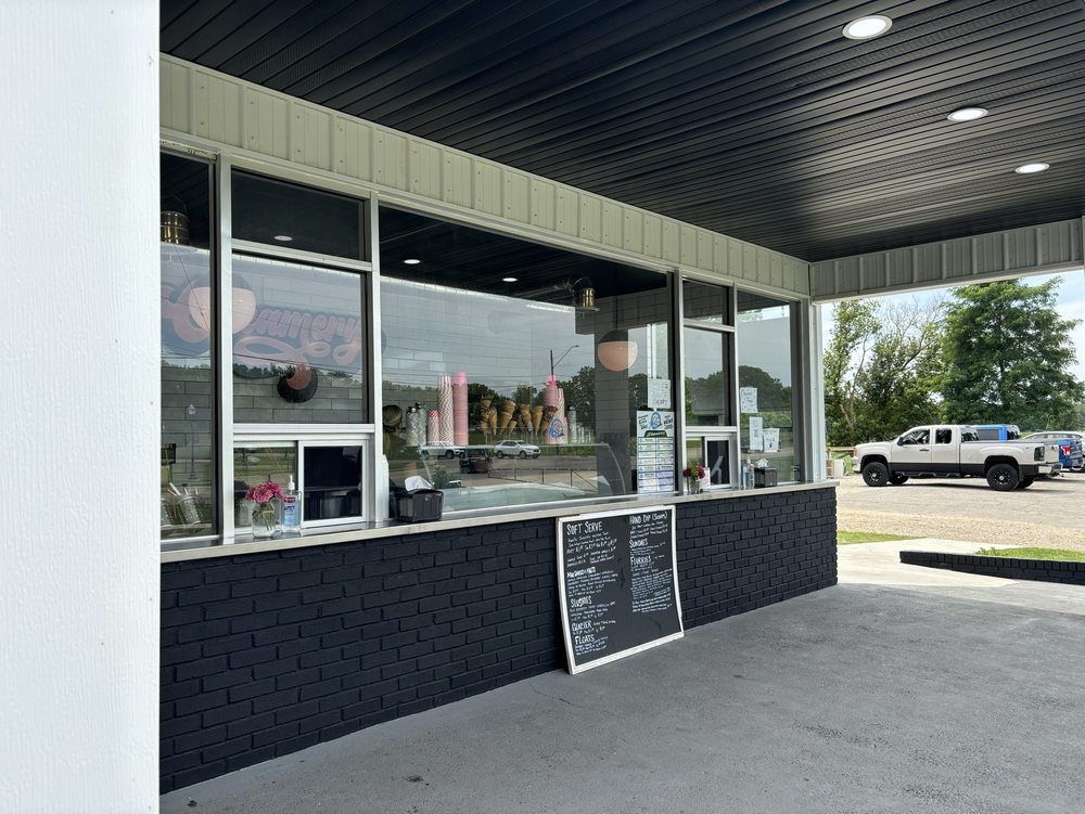 Food from Red Egg Creamery