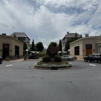 Avalon - Shopping Centers Near Me - Alpharetta, Georgia Avalon - Shopping Centers Near Me - Alpharetta, Georgia