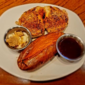 Outback Steakhouse - Outback Steakhouse Chicken - Steakhouses Near Me - Amherst, New York Outback Steakhouse - Outback Steakhouse Chicken - Steakhouses Near Me - Amherst, New York