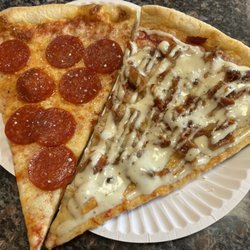 Vic's Pizza - Pepperoni and chicken bacon ranch slices