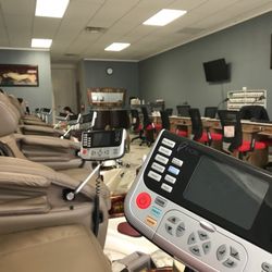 Beauty Nails Spa - View from the first pedicure chair.