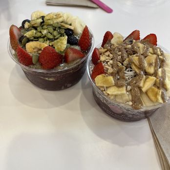 Berry Brand - 12oz - Acai Bowls Near Me - Tustin, California Berry Brand - 12oz - Acai Bowls Near Me - Tustin, California