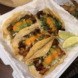 El Mixteco Restaurant - Pastor Tacos