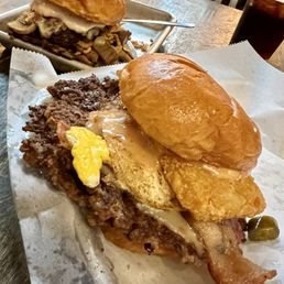 Rowdy Rancher Burger