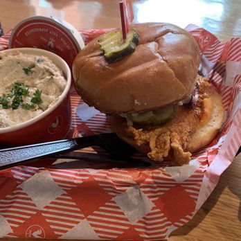 Hattie Bs - Fried sandwich - Mild and side of Creamy Red-Skinned Potato Salad - Southern Near Me - Atlanta, Georgia Hattie Bs - Fried sandwich - Mild and side of Creamy Red-Skinned Potato Salad - Southern Near Me - Atlanta, Georgia