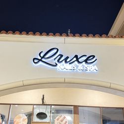 Luxe Nails & Spa