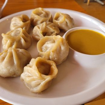 Red Panda - Steamed Nepali Chicken Momo - Himalayan/Nepalese Near Me - Burlington, Vermont