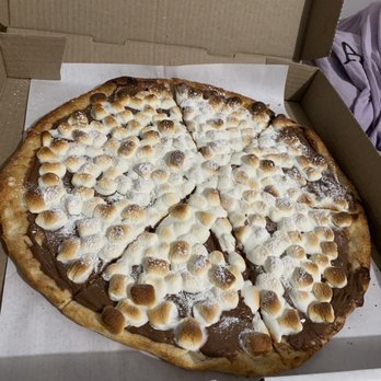 Da Nonna Rosa - Marshmallow Nutella Pizza - Italian Near Me - Brooklyn, New York
